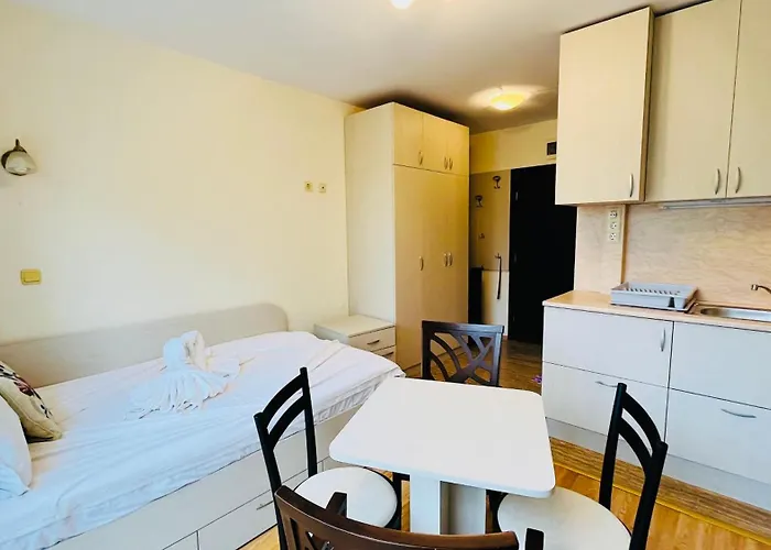 Amara в 10 Sunny Apartment Sunny Beach