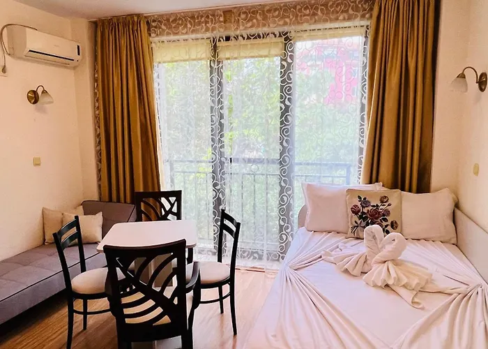 Amara в 10 Sunny Apartment Sunny Beach