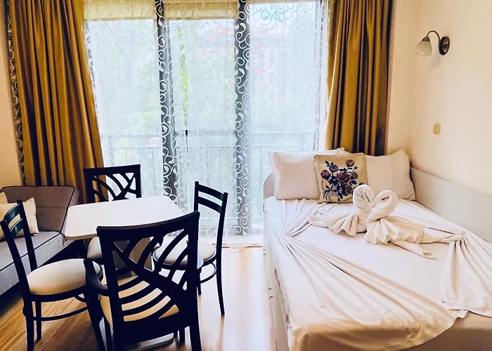 Amara в 10 Sunny Apartment Sunny Beach