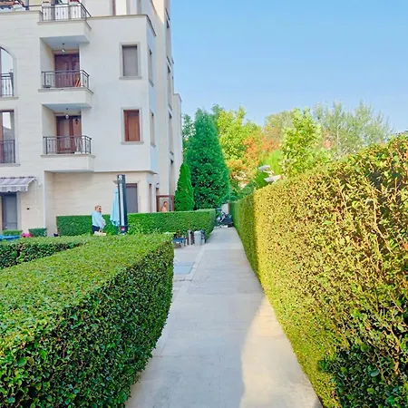 Amara в 9 Sunny Апартаменты